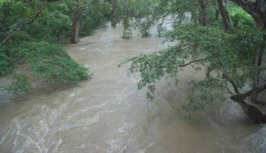 menik-ganga-the-jewel-river-of-sri-lanka-big-2