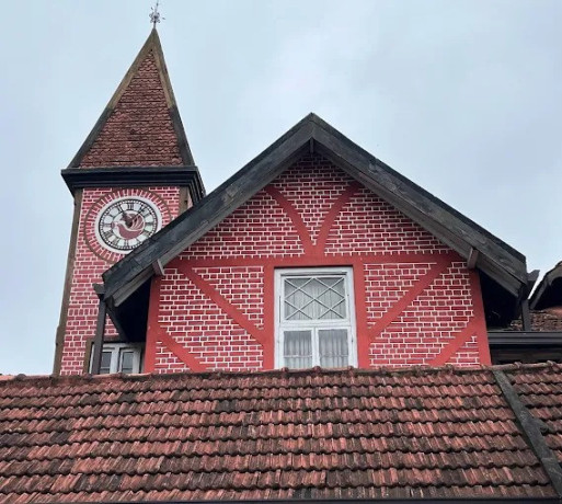 nuwara-eliya-post-office-a-historic-landmark-in-sri-lankas-highland-town-big-2