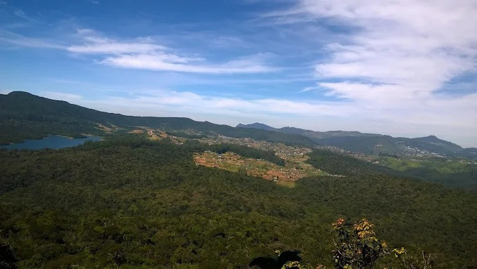 hakgala-mountain-a-majestic-peak-in-sri-lankas-highland-region-big-1