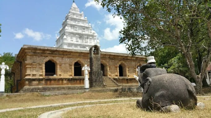 discover-the-majestic-galmaduwa-raja-maha-viharaya-a-journey-through-sri-lankas-sacred-heritage-big-4