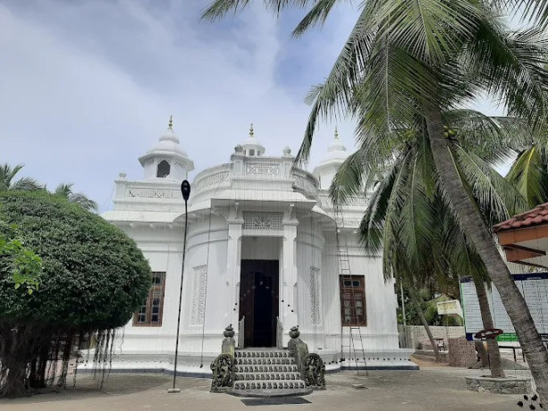 explore-nagadeepa-temple-a-sacred-site-of-sri-lankan-buddhist-heritage-big-4