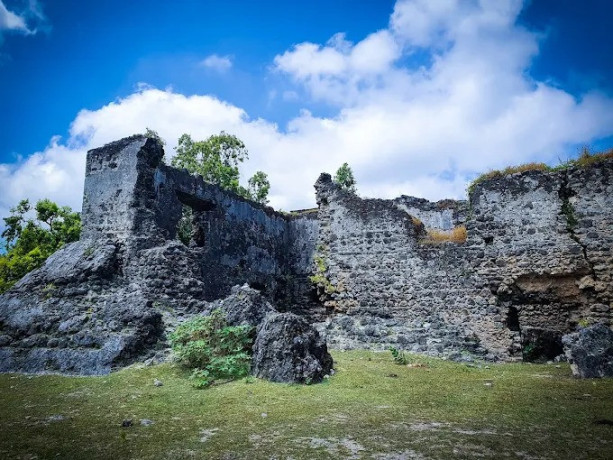 neduntheevu-historical-and-cultural-insights-into-sri-lankas-northern-island-big-3