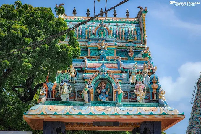 nainativu-nagapooshani-amman-kovil-a-sacred-hindu-temple-in-northern-sri-lanka-big-2