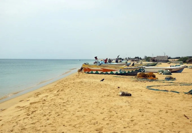 manatkaadu-beach-a-hidden-gem-on-sri-lankas-northern-coast-big-4