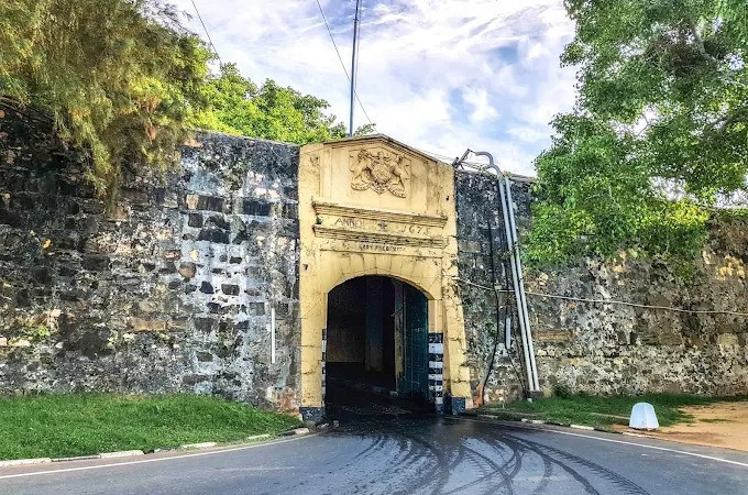 fort-frederick-in-trincomalee-a-historical-gem-overlooking-sri-lankas-eastern-coast-big-3