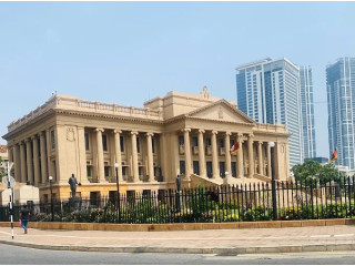 Exploring the Majestic Old Parliament Building: A Glimpse into Historical Architecture and Governance