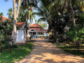 discovering-isipathanaramaya-buddhist-temple-a-tranquil-haven-of-spirituality-in-colombo-small-0