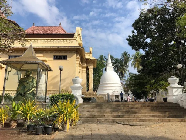 bellanwila-rajamaha-viharaya-a-sacred-haven-of-sri-lankan-buddhism-big-4