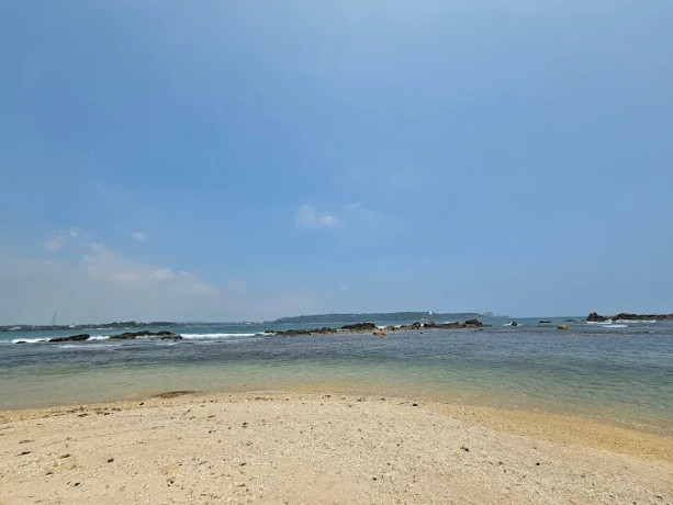 discovering-lighthouse-beach-a-coastal-paradise-in-sri-lanka-big-2