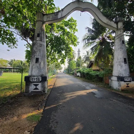 explore-batticaloa-lighthouse-a-historic-beacon-on-sri-lankas-eastern-coast-big-2