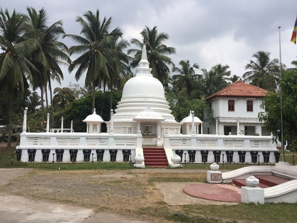 abhayasekararama-temple-a-sanctuary-of-serenity-and-spiritual-heritage-big-1