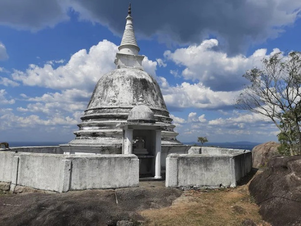 maligathanna-raja-maha-viharaya-a-revered-buddhist-sanctuary-with-deep-historical-roots-big-4