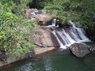 Ranmudu Ella: A Scenic Waterfall Enveloped in Tranquil Natural Beauty