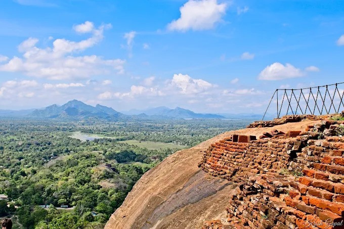 sigiriya-the-majestic-lion-rock-fortress-of-sri-lanka-big-1