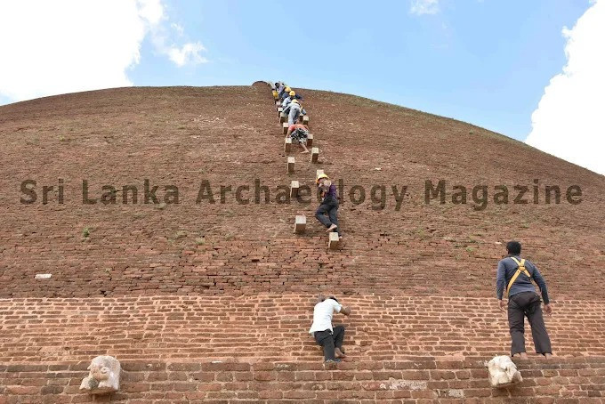 square-stupa-at-abhayagiri-monastery-an-architectural-marvel-of-ancient-sri-lanka-big-0