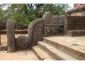 exploring-lankatilaka-temple-a-majestic-marvel-of-polonnaruwas-ancient-buddhist-architecture-small-2