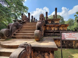 The Royal Palace of King Maha Parakramabahu: A Historical Marvel