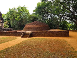 Nalanda Gedige: The Heart of Sri Lanka’s Cultural Heritage