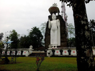 Kajugaswatta Temple: A Serene Spiritual Retreat