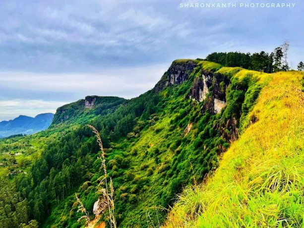 conquering-the-majestic-kabaragala-peak-big-0