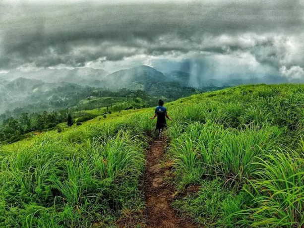 conquering-the-majestic-kabaragala-peak-big-2