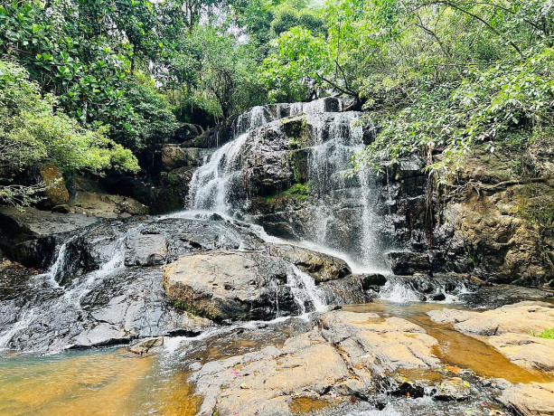 the-enchanting-beauty-of-bopagama-ella-a-hidden-gem-in-sri-lanka-big-2