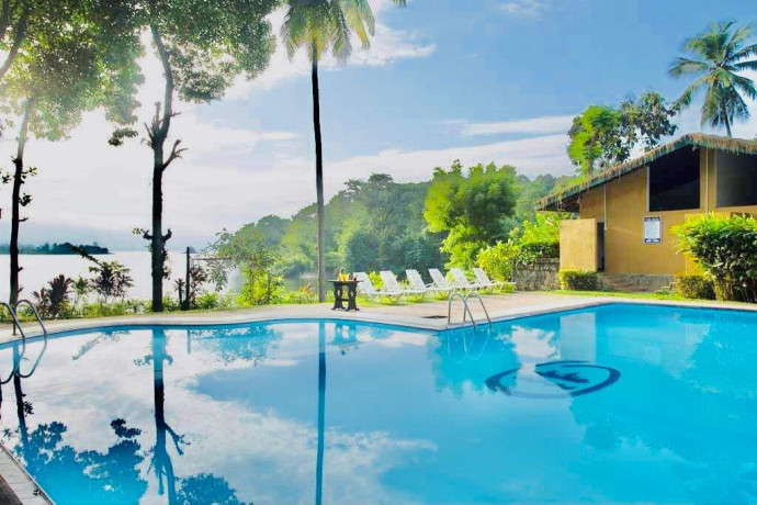 enjoy-in-oruthota-chalets-kandy-big-2