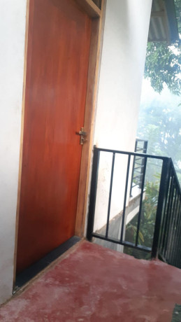 house-for-rent-in-kandy-sri-lanka-big-3