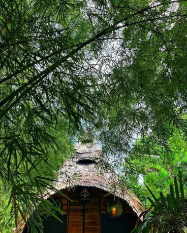 igabara-hobbit-house-big-1